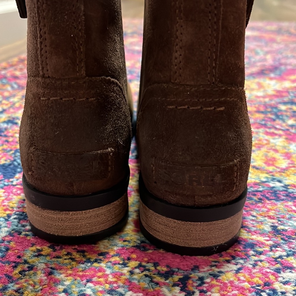 Sorel boots - Picture 5 of 6